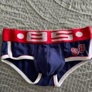 BS collection briefs size small